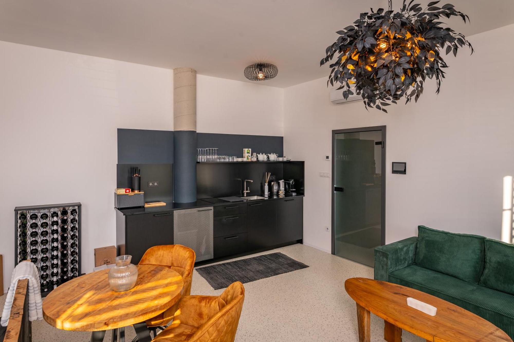 Korek Mikulov Apartman Экстерьер фото